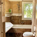 Eleonas Homes 公寓 *