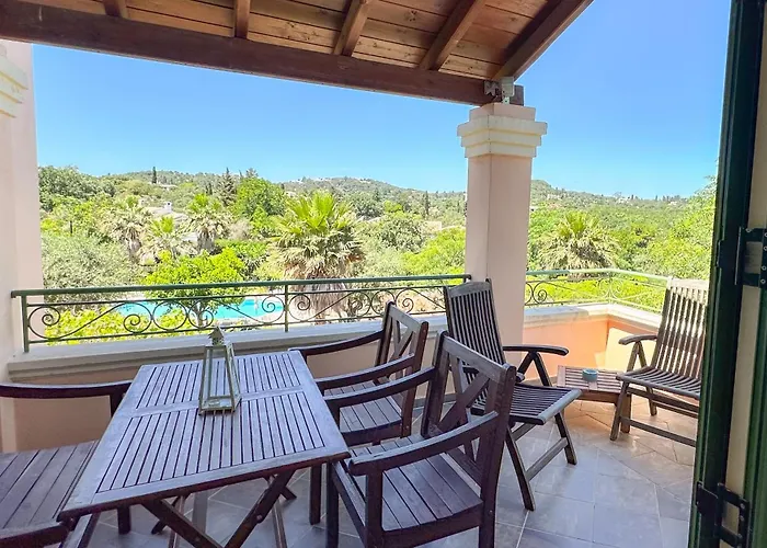 Eleonas Homes Apartament